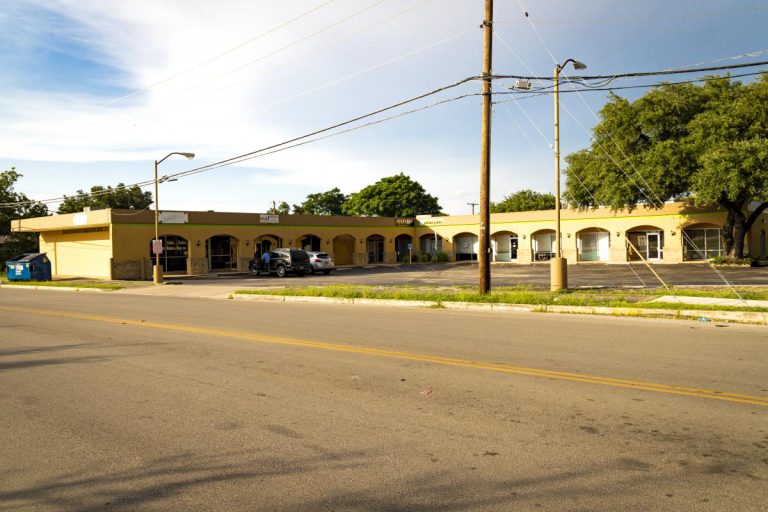 3203 Nacogdoches