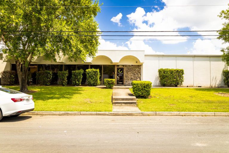 3410 Steen St.
